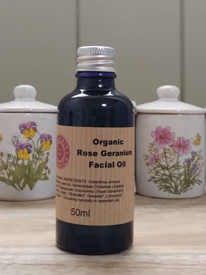 Organic Rose Geranium Facial Oil for wholesale by Heavenly Organics Skin Care
