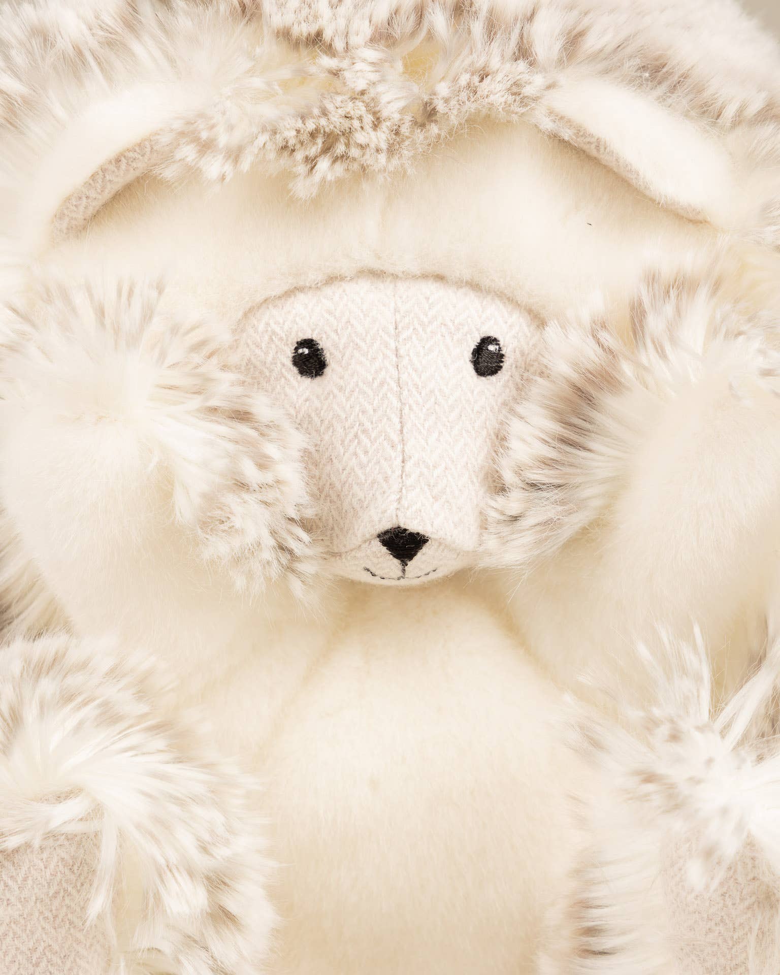 Pamplemousse Peluches – Engroshandel Plyslegetøj - Børn og baby – Winston pindsvin bamse1