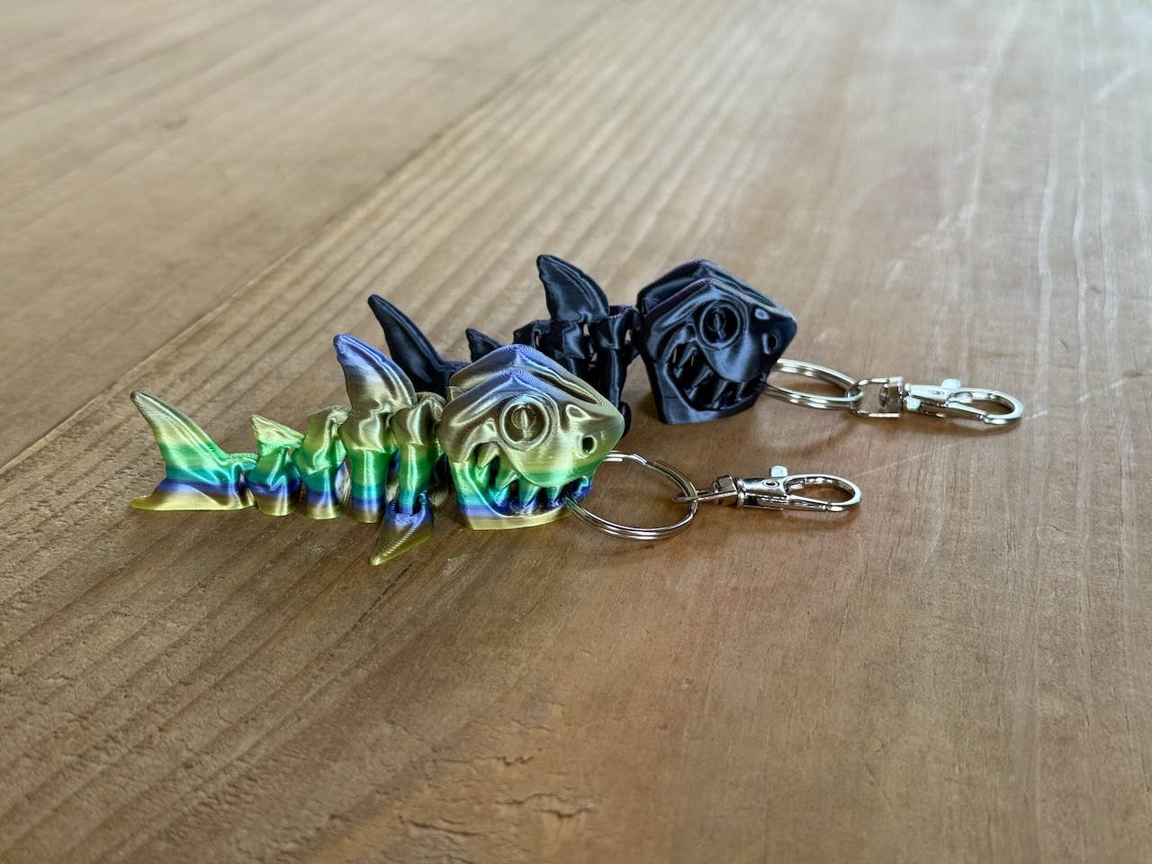 LNZ Custom Design - Vendita all'ingrosso Portachiavi - Unisex - Portachiavi Squalo Scheletro Flessibile - Stampato in 3D2