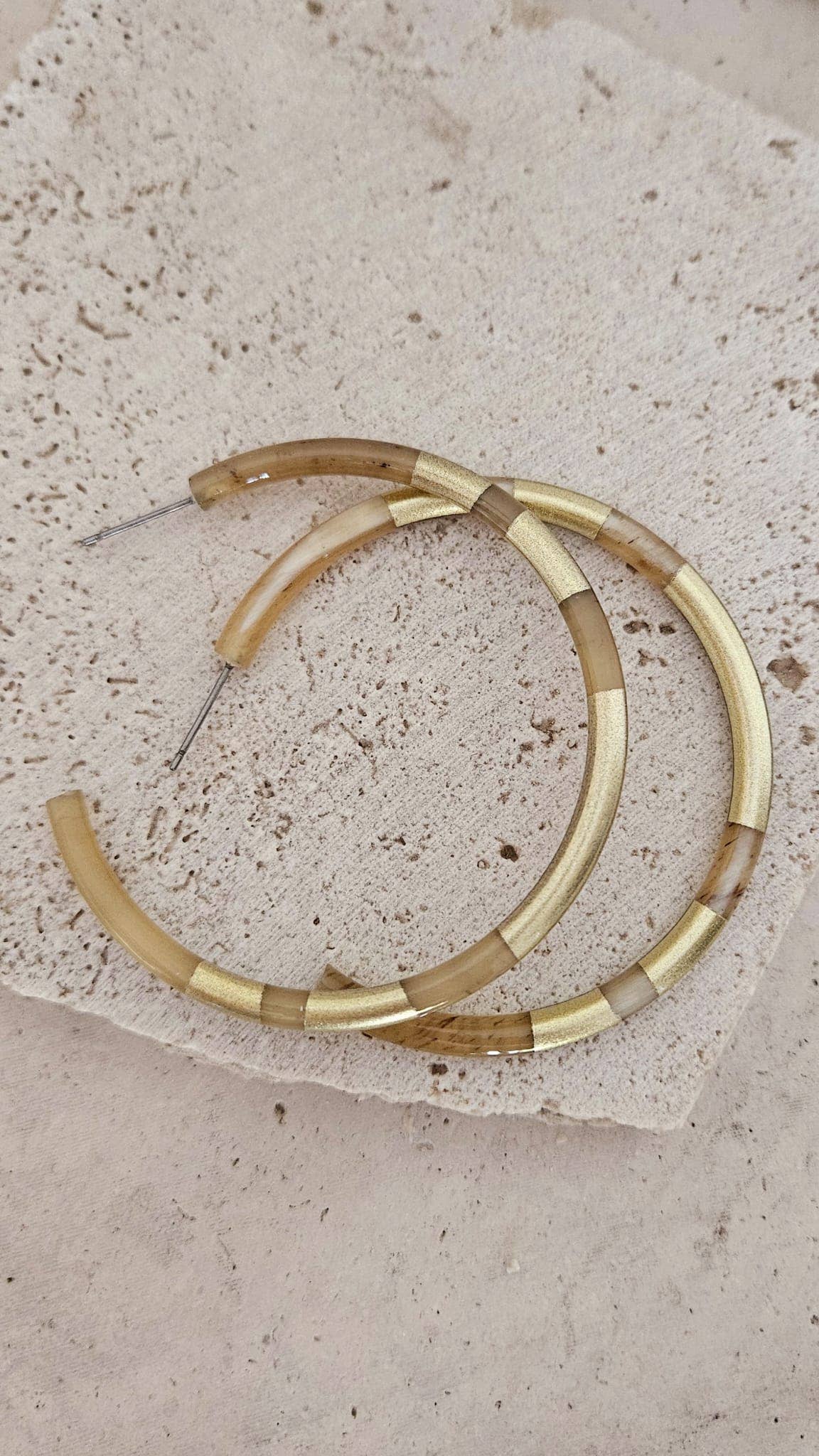 Le Coin Sauvage - Wholesale Hoop Earrings - Helios Gold Horn Hoop Earrings - 6 cm3