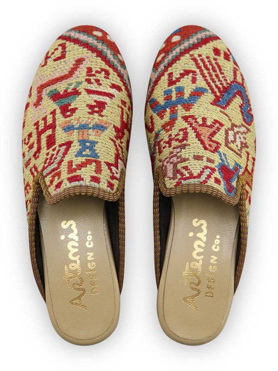Pantofole Sumak Kilim da donna - Misura 9 per la vendita all'ingrosso da parte di Artemis Design Co.