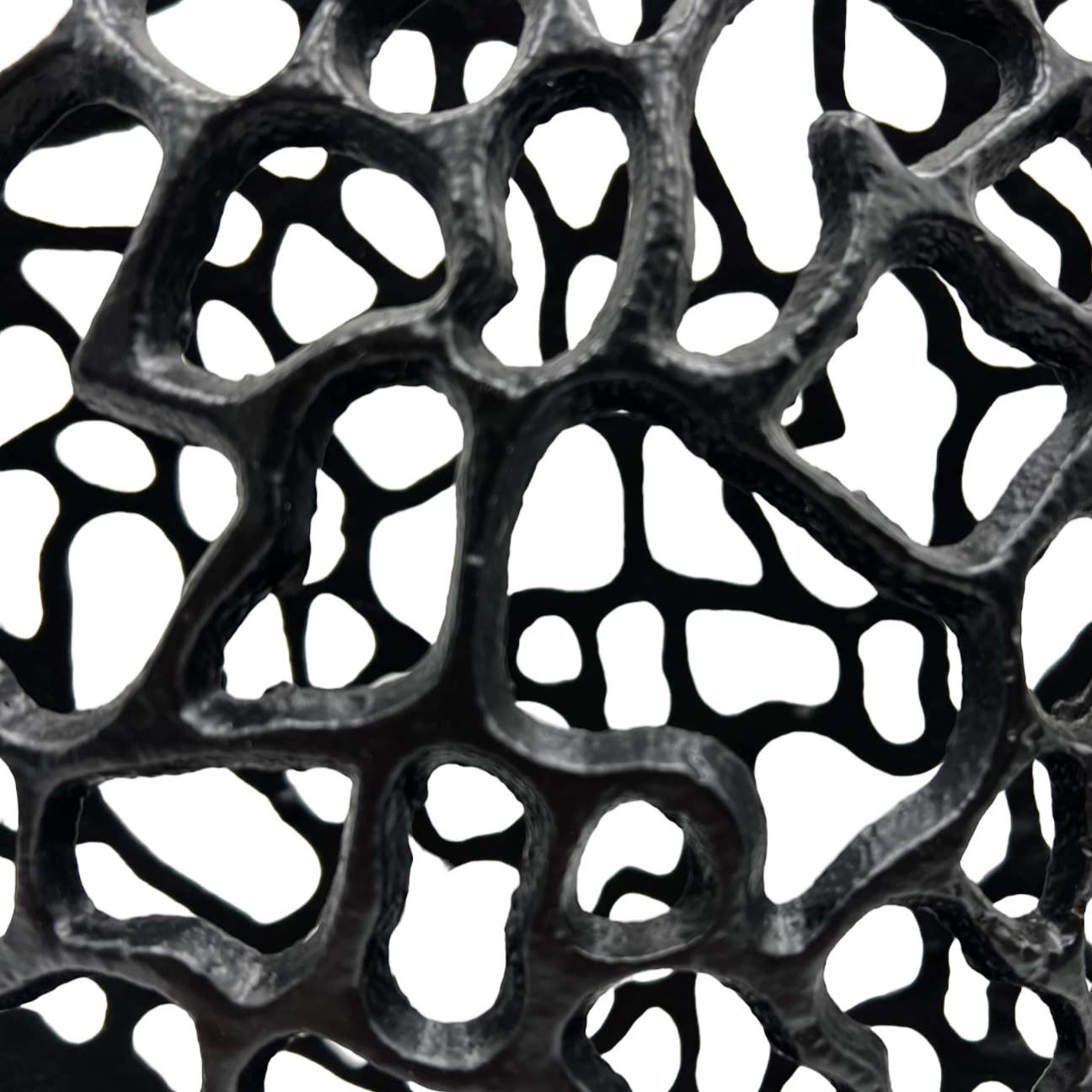 2626 Designs - Wholesale Vase - Aluminum Hollow-carved Birds Nest Flower Vase23