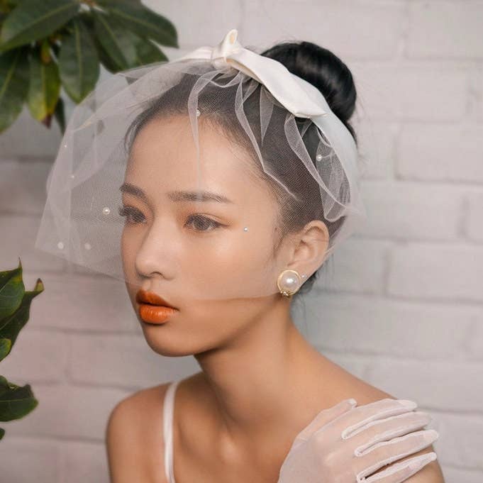 Velo corto de jaula para novias con lazo, tul para bodas, accesorio para despedida de soltera y tocado para venta al por mayor de FanakoStudioNYC