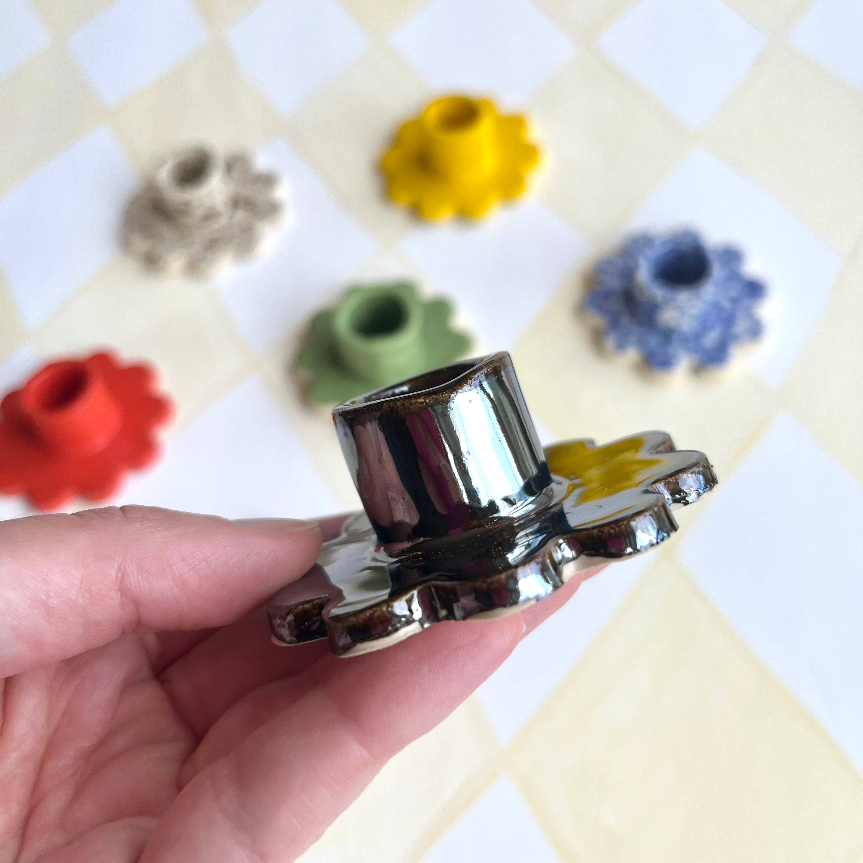 Crunch Supply - Wholesale Candle Holder - Ceramic Flower Taper Candle Holder6