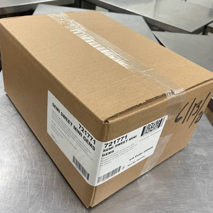 Trupo Treats - Wholesale Chocolate-covered sweets - VEGAN & Gluten-Free Earth Gems Bulk BOX (36 Lbs)($7.68/Lb)3