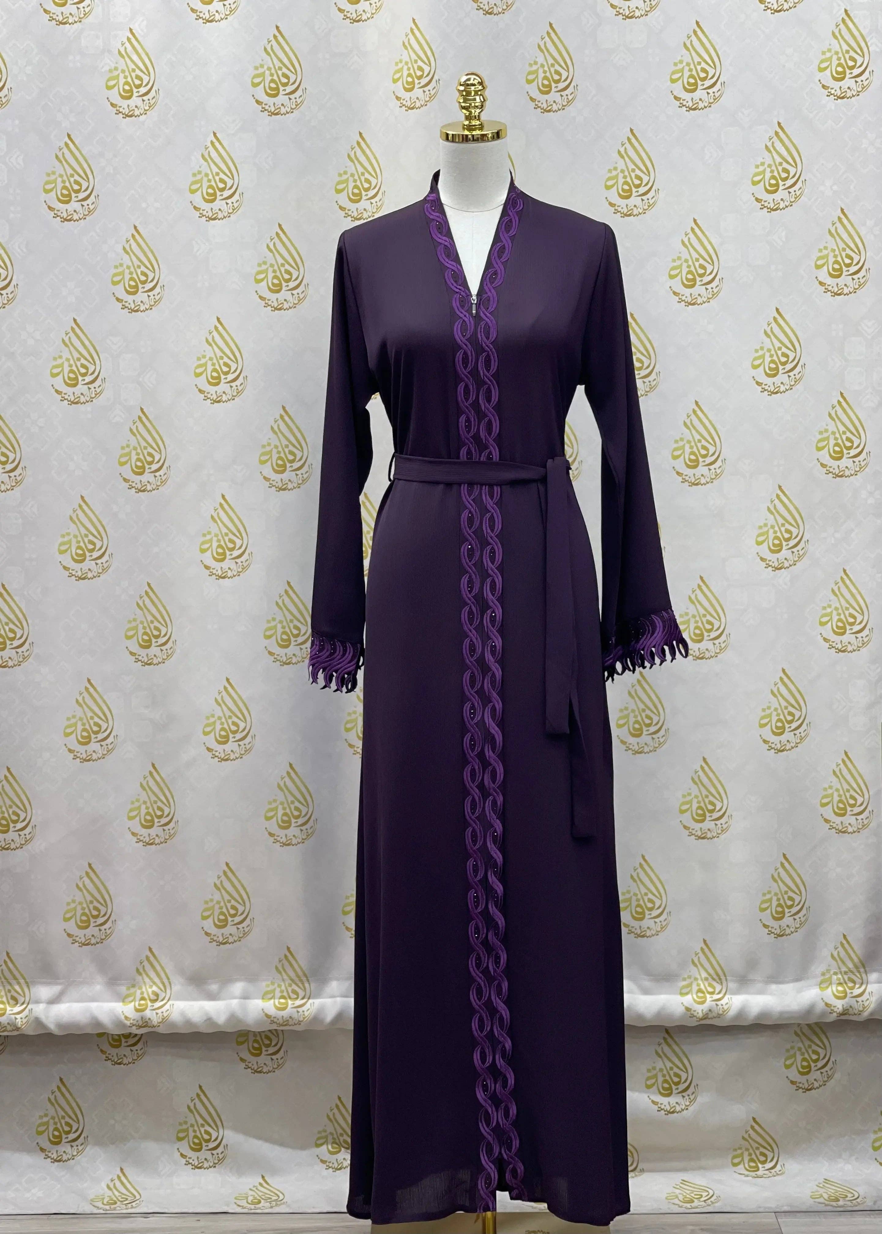 Palestinian Elegance - Wholesale Kaftan - Women's - Elegant Abaya: Style and Sophistication in Harmony9