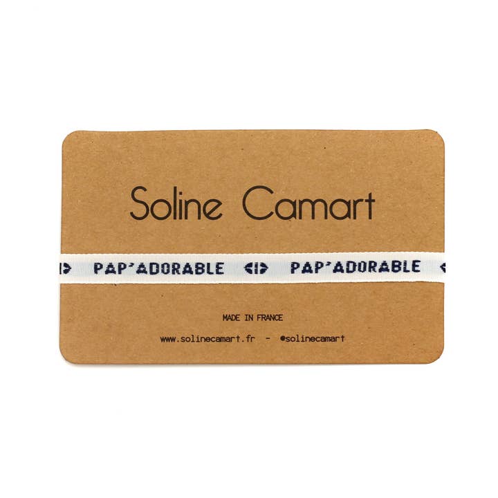 C'ÉTAIT MOINS CHER QU'UN IPHONE pour la vente par Soline Camart