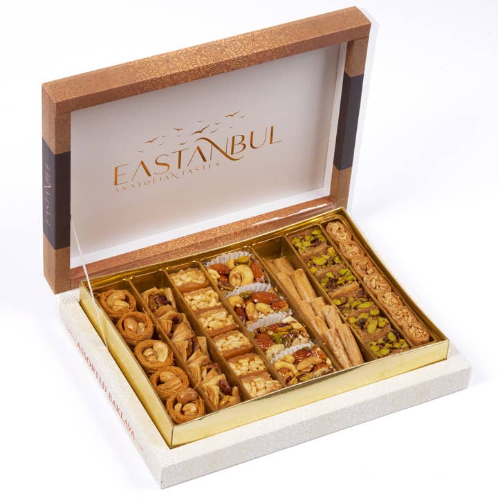 Eastanbul Baklava, Baklava Pastry, Gourmet Assorted Baklava Gift Box, 1.1lb for wholesale by Eastanbul