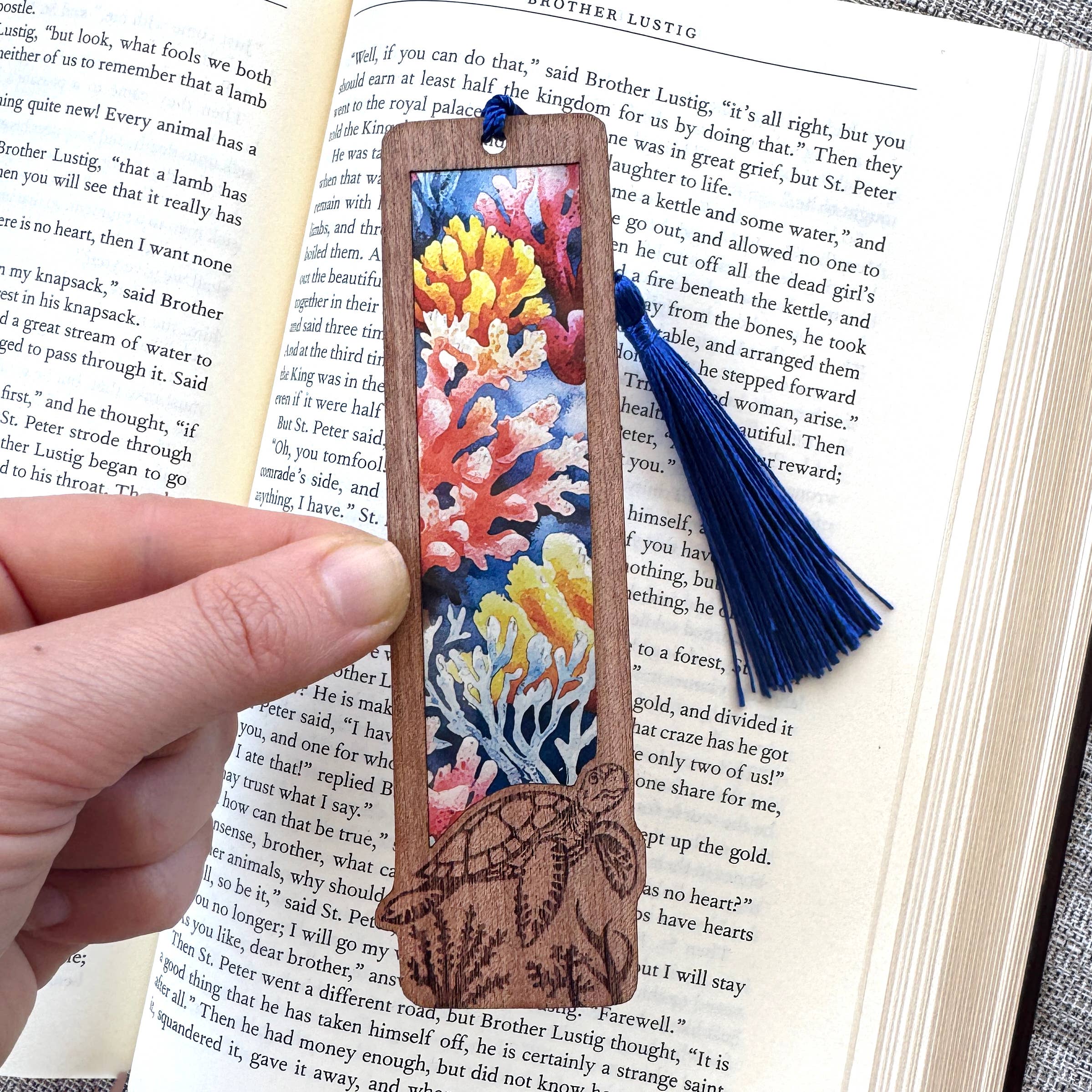 Art by Sharell - Wholesale Bookmark - Sea Turtle Bookmark | Wood & Acrylic Tassel Bookmark3