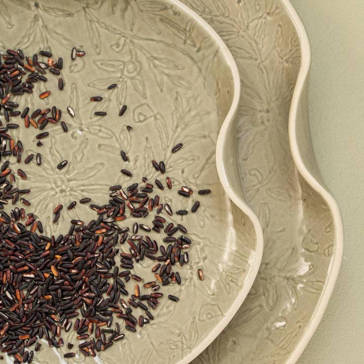 Nugu Handicrafts Inc. - Wholesale Platter - Turning Medium Serving Platter Vastra (Set of 2)5