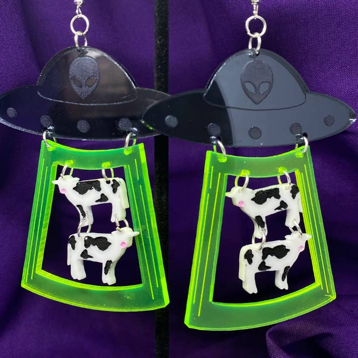 Beam Moo Up! for wholesale by Grlpwr Art