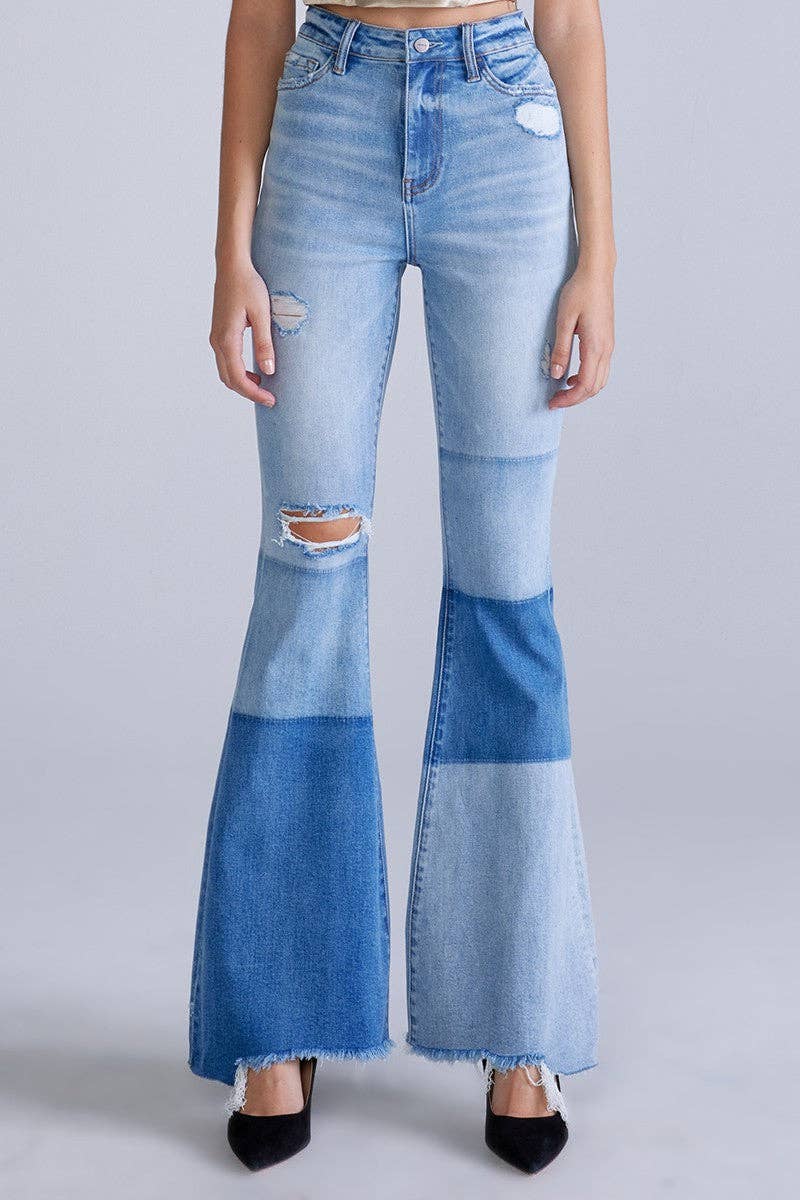 Azul Jeans de mezclilla acampanados con paneles en bloque de color claro de venta al por mayor en Faire0