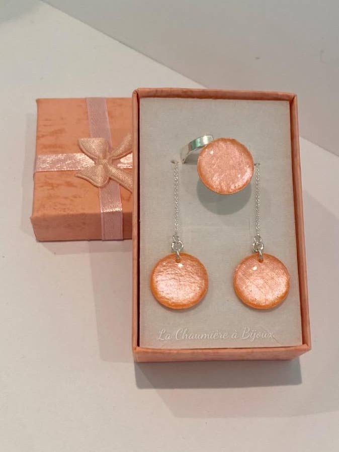 Set «Pearl rose» - pendientes y anillo para venta al por mayor de La Chaumière à Bijoux