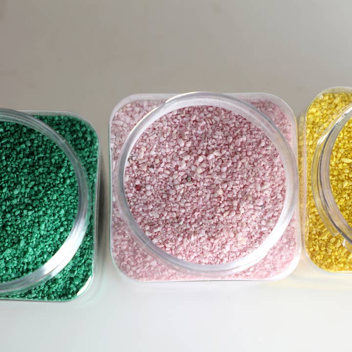 B&B - Wholesale Decorative Tabletop Object - Assorted Decorative Stones 8 Multicolor 7X7X16cm1