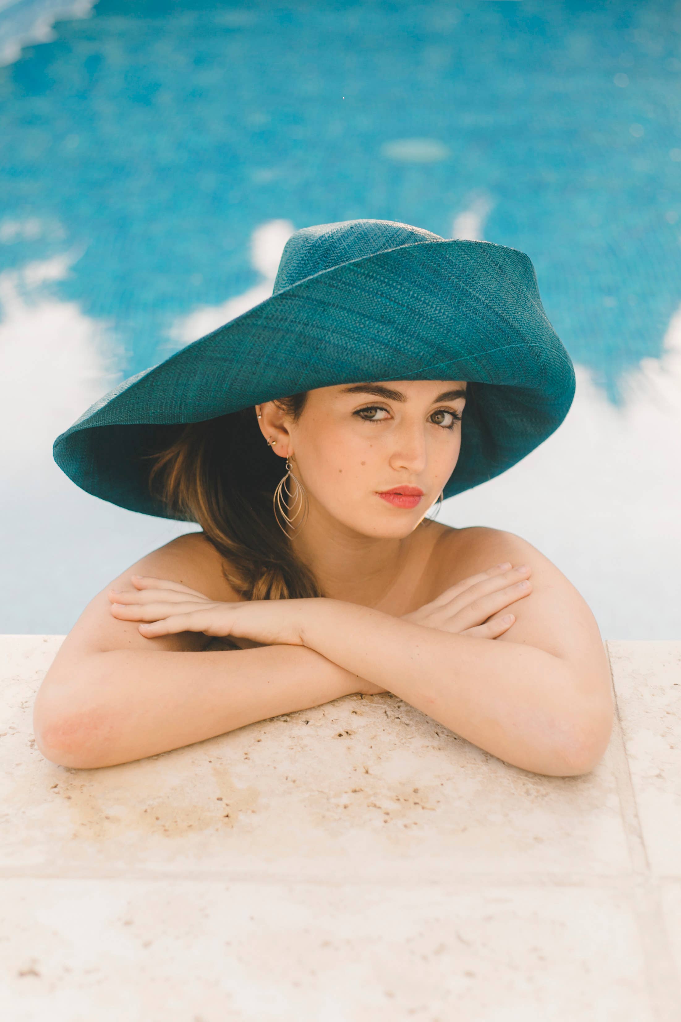 Shebobo - Wholesale Straw Hat - Women's - Monica 5" & 7" Wide Brim Solid Color Packable Straw Sun Hats24