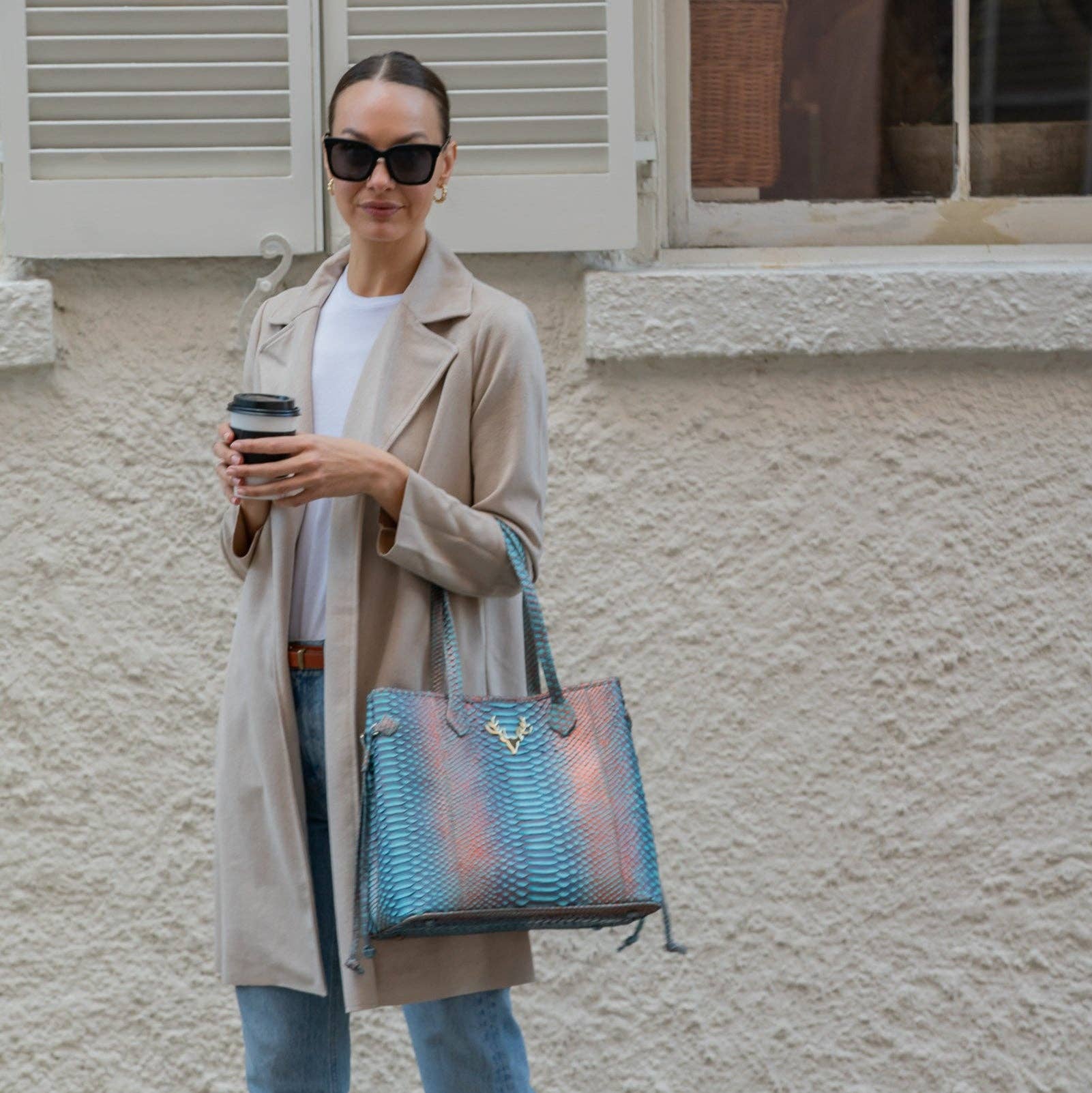 Taxidermy - Wholesale Tote Bag - Women's - Python Liz Traveler Tote2