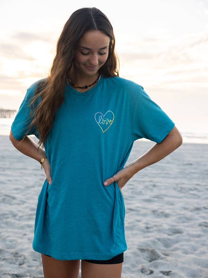 Tout est Love Crew pour la vente par DRYWORLD