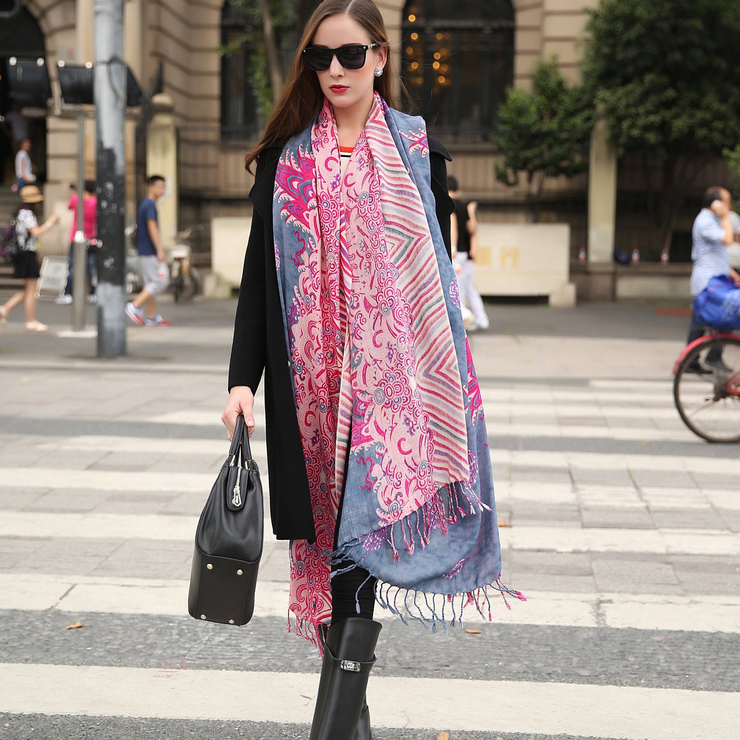 Scarflings - Wholesale Sjaal - Dames - Magenta Splash wollen sjaal - roze1