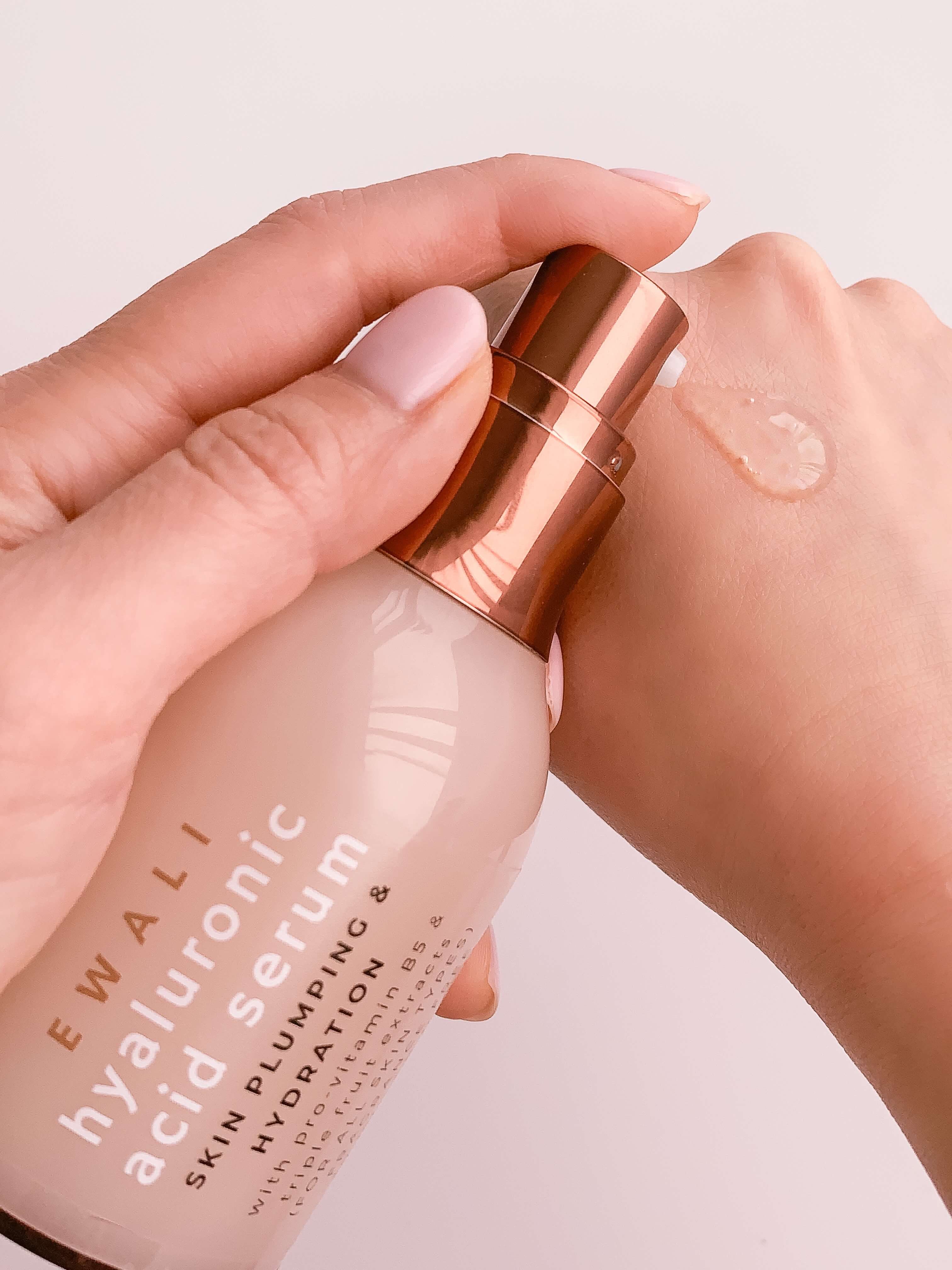 EwaliBeauty - Wholesale Facial Serum/Concentrate - Hyaluronic Acid Serum - 50ml / 1.75 fl.oz.1