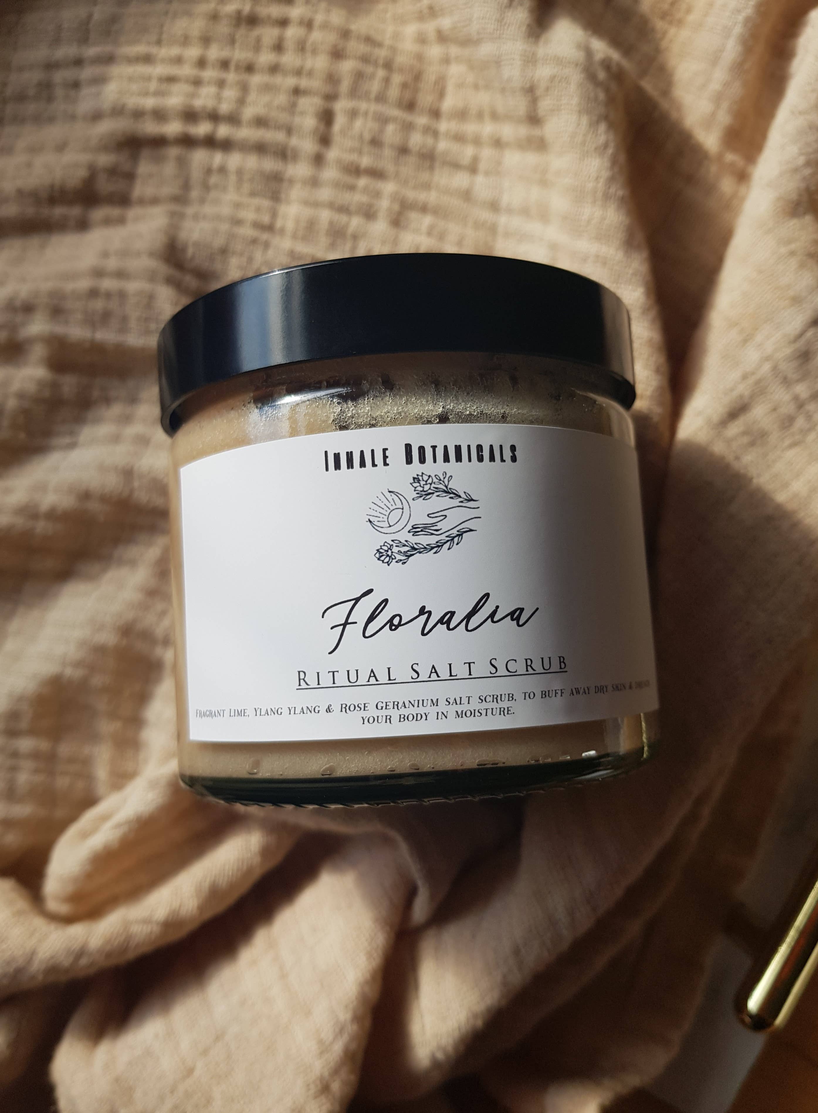 Inhale Botanicals – wholesale Body scrub/exfoliant – Floralia Ritual Salt Scrub, 400g Jar3