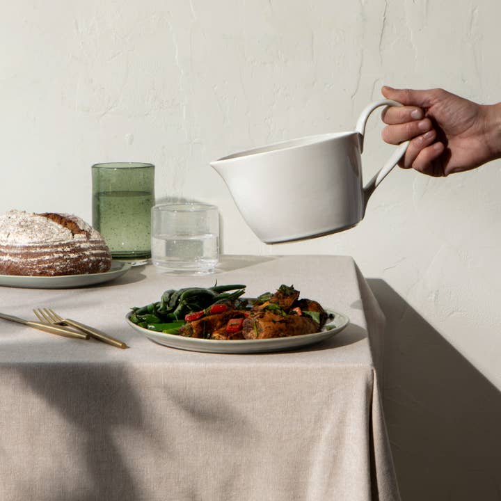 Danica Heirloom - Wholesale Gravy Boat - Aquarius Oyster Gravy Boat1