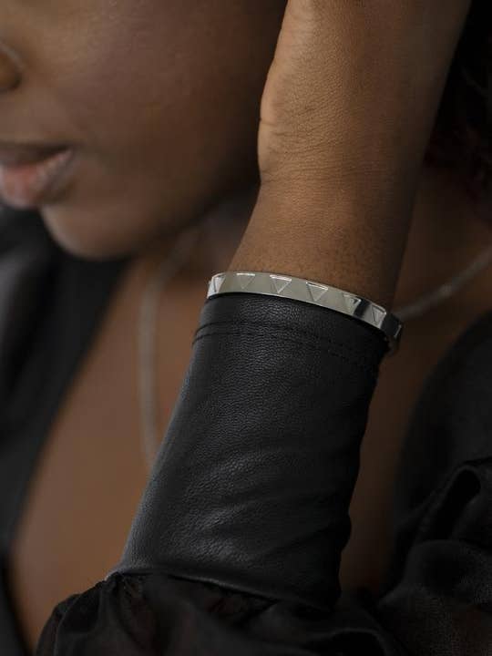 Pulseira Triangular Yet I Rise Silver por atacado de Blanksn Jewellery