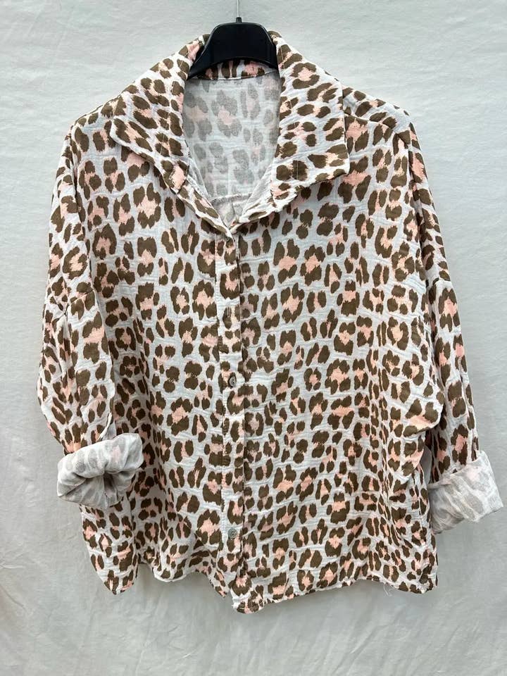 Mimi & Gogo - Vendita all'ingrosso Camicia button down - Donna - Camicia in garza di cotone con leopardo @8800_ChLeoGaze2