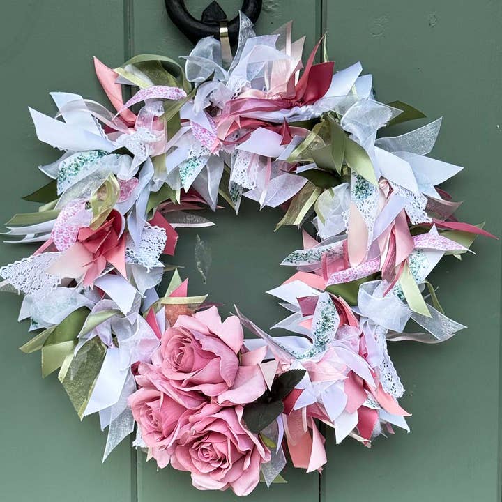 Ribbons For You - Wholesale DIY craft kit - Rose & Lace Themed Wreath Kit