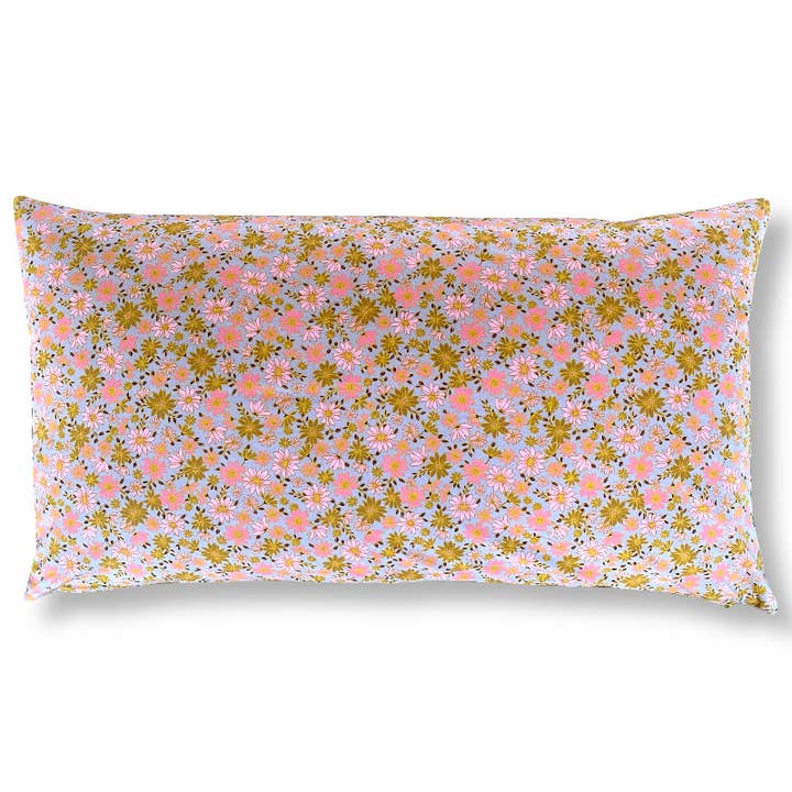 Mega pude med blomsterprint Elina 50x90 cm for engroshandel hos Mitomito