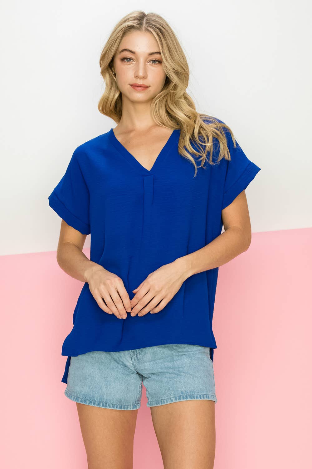 FSL Apparel - Vendita all'ingrosso Camicetta - Donna - ST3280 - TOP IN TESSUTO CON SCOLLO A V A MANICA CORTA, VESTIBILITÀ COMODA 6