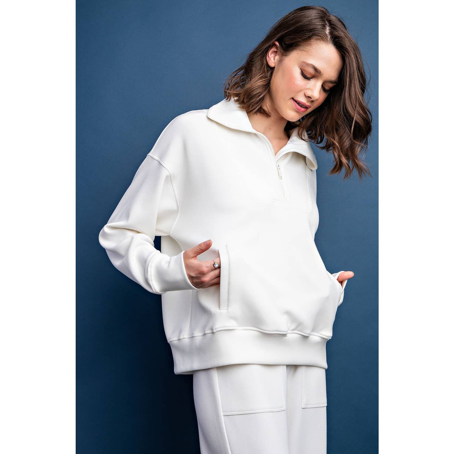 Rae Mode - Vendita all'ingrosso Felpa - Donna - PULLOVER CON COLLO A IMBUTO E ZIP A QUARTO IN MODAL SCUBA8