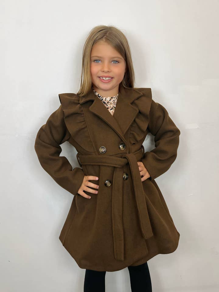 MINI MIGNON PARIS – Großhandel Jacke – Kinder – Gefütterte Mädchenjacke mit Rüschen und Gürtel
