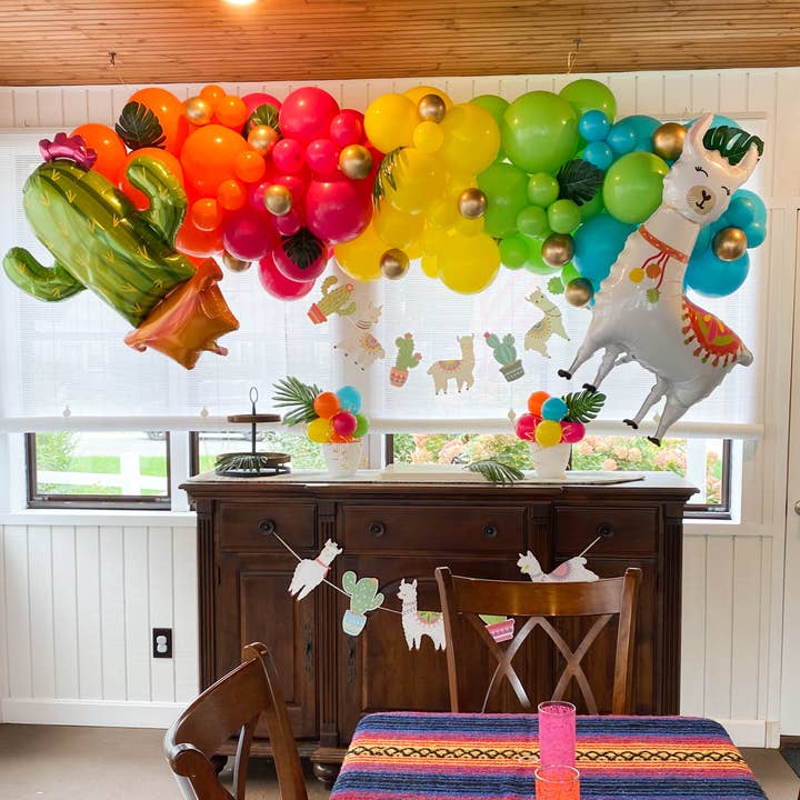 Premium Yellow Latex Balloon Packs for wholesale on Faire4