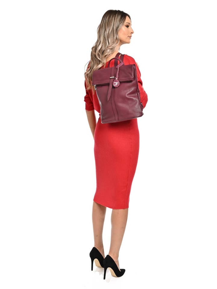 AW25 CF 1884 WIJN voor wholesale door Carla Ferreri