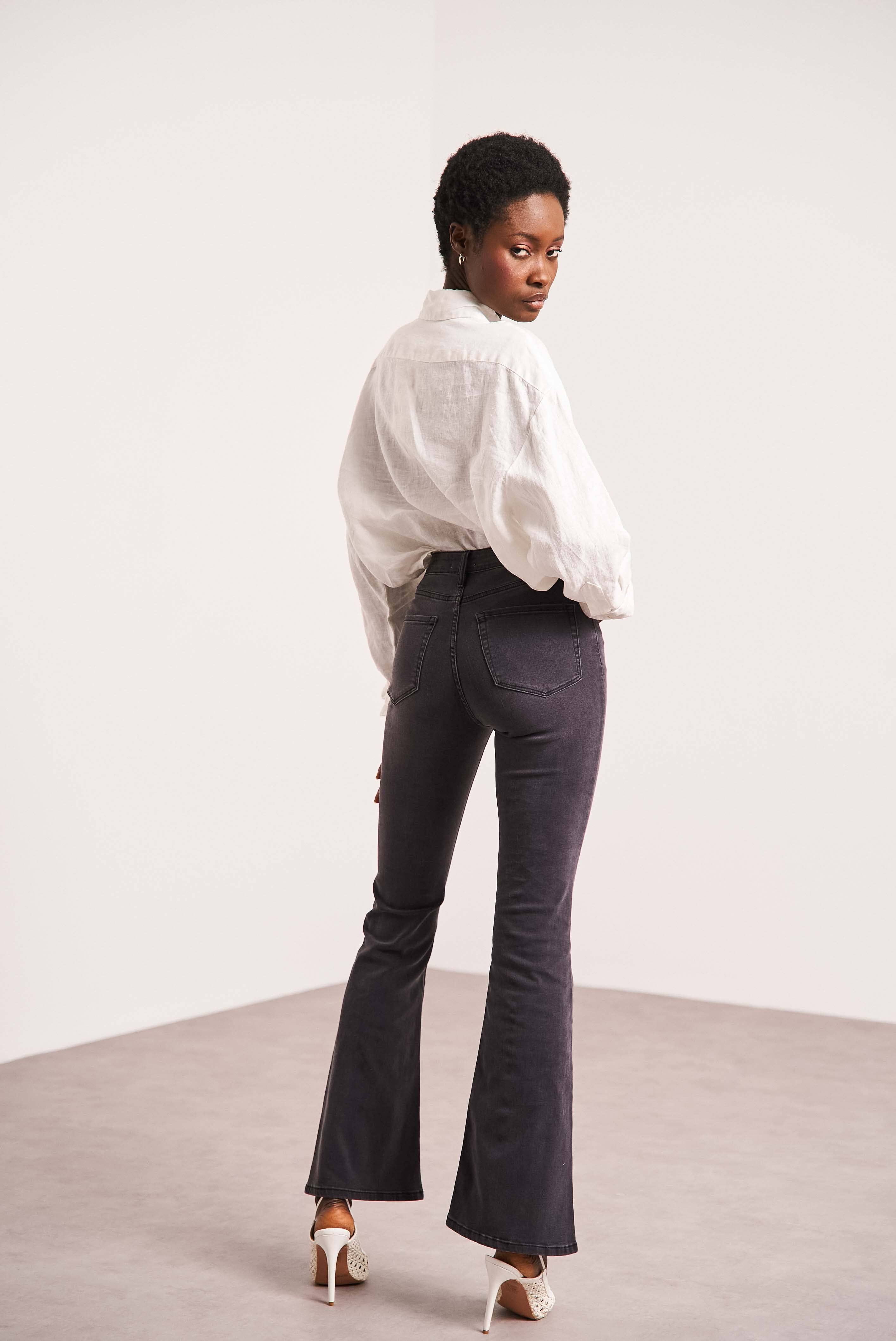 Oraije Paris - Wholesale Jeans - Women's - Emma flare Jeans31