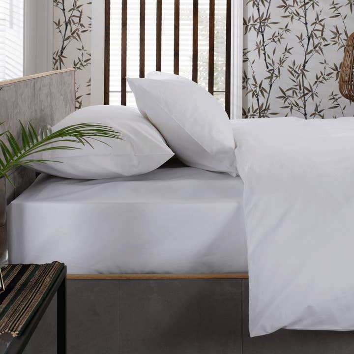 1000 Thread Count Cotton Fitted Sheet for wholesale by Deyongs