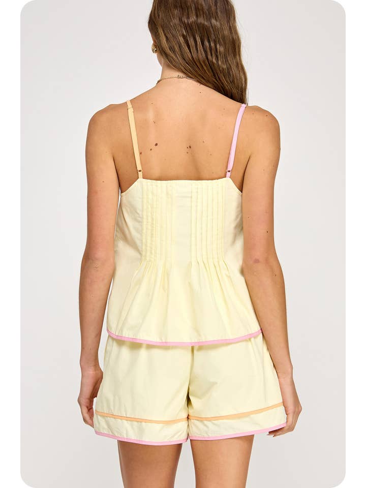 Strut & Bolt – wholesale Blouse – Women’s – Color Block Piping Detail Sleeveless Tank Top6