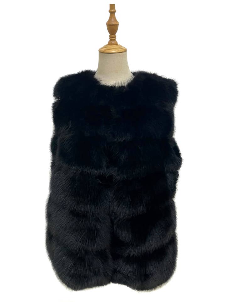 Fashion Scarf World - Wholesale Outerwear Vest - Women's - Plain Faux Fur Stripe Gilet Jacket