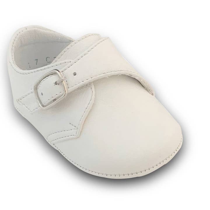 Zapato de bebé blanco Pre-Walk con velcro para venta al por mayor de Karela Kids Inc.