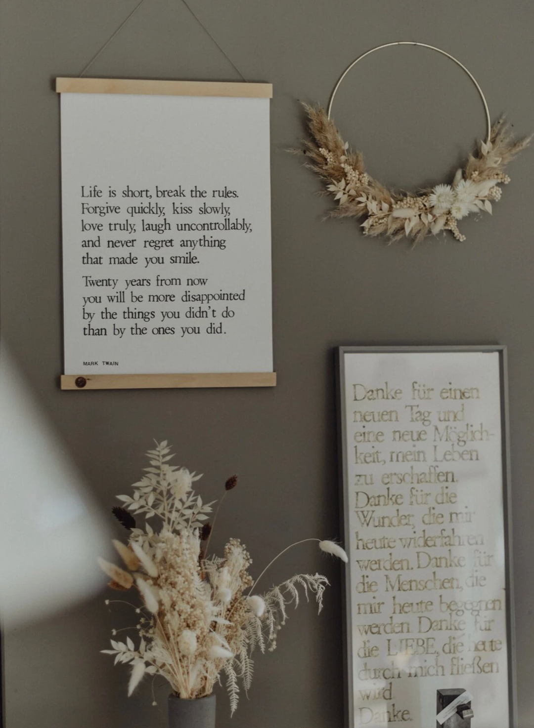 SAJA Design Atelier - Wholesale Art Print - Art print “Mark Twain” stamped mural4