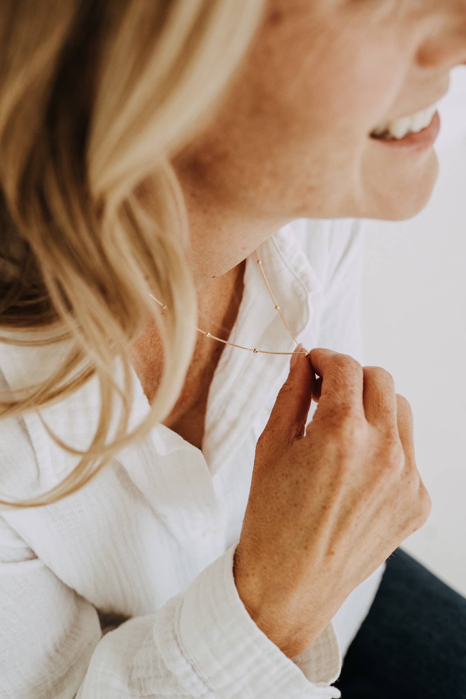 Sydney Rose Co. - Wholesale Link & Chain Necklace - Dainty Satellite Necklace4