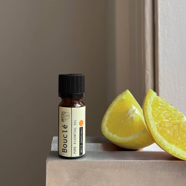 Olio essenziale di aromaterapia al pompelmo bianco per la vendita all'ingrosso da parte di Bouclé