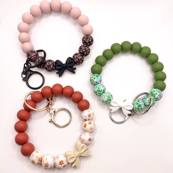 TrendyKeys – wholesale Nyckelringsarmband – Silikonpärlbågsnyckelringar2