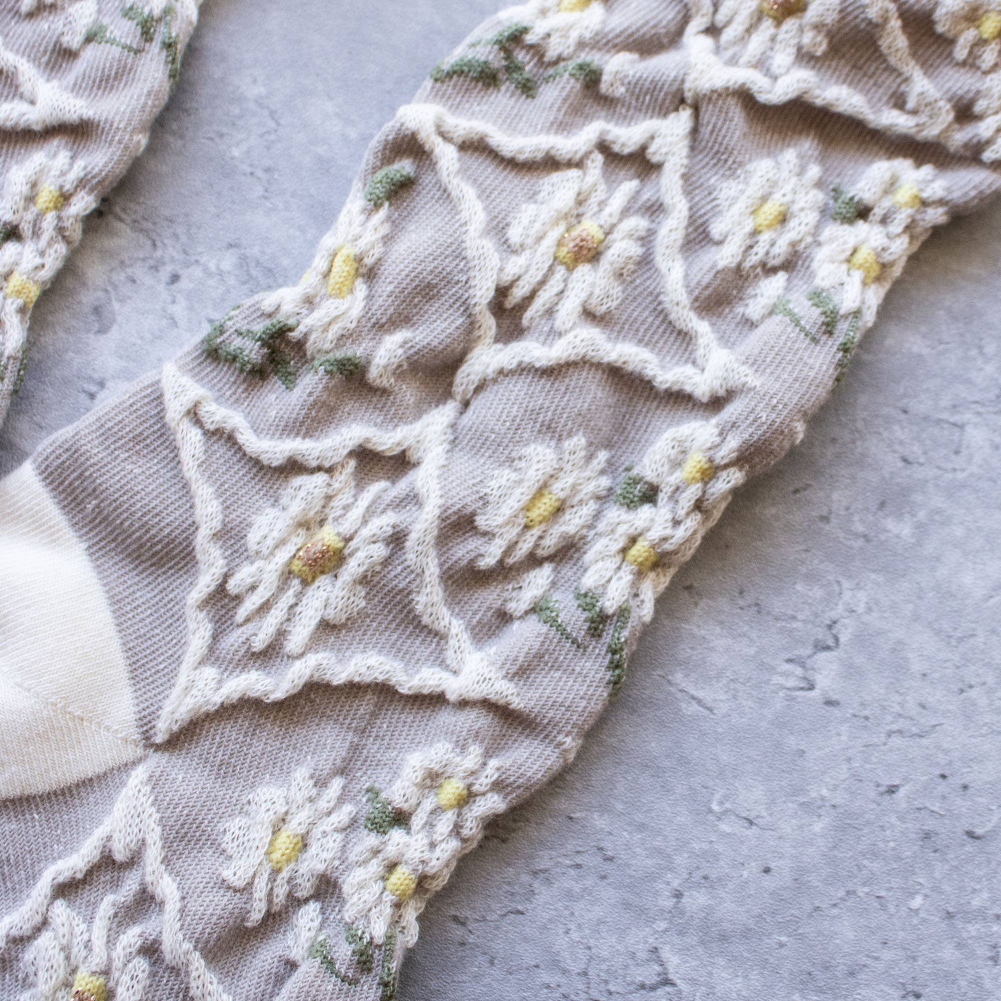 Tiepology - Wholesale Sokken - Dames - Dames sokken met antieke bloemmotieven voor dagelijks gebruik4