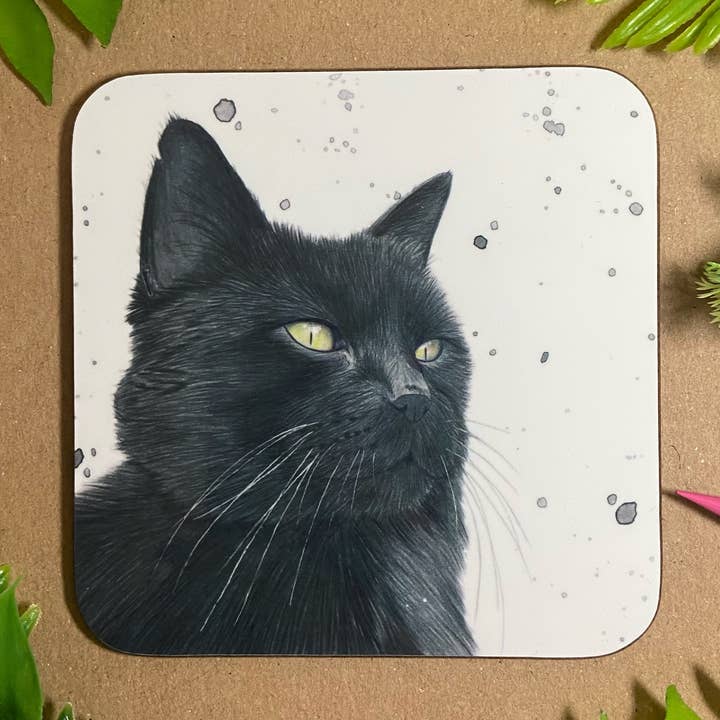 Sort Kat Træbrik for engroshandel hos Emmy Turner Illustration