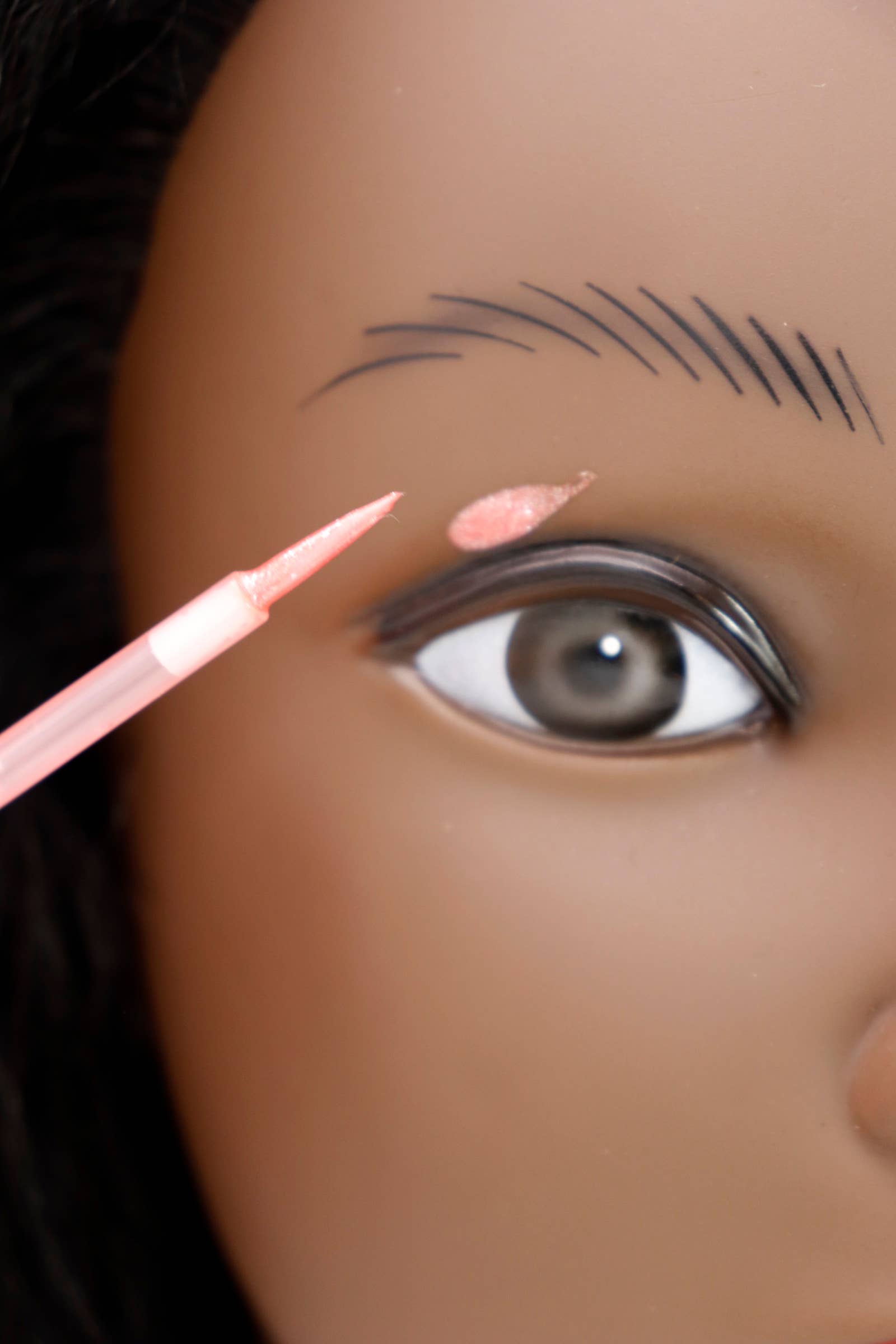 Cap Zone – sombra de olhos por atacado – Pincel de Eyeliner e Sombra de Olhos Glitter Glam - 24 unid.3