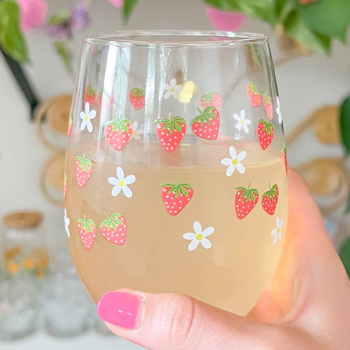 Hart and Flora Shop - Wholesale Wine Glass - Strawberries and Cream Wine Glass0