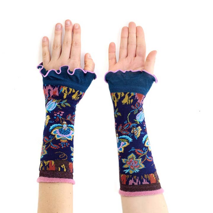 Dub & Drino - Wholesale Gloves - Women's - Grenade Mittens1