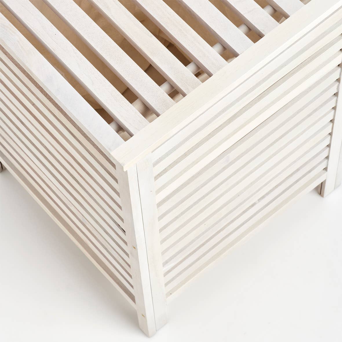 Laundry basket, walnut wood, natural white for wholesale on Faire5