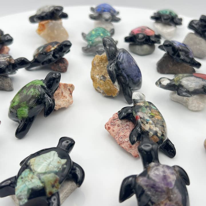 Loose Neck Land - Vendita all'ingrosso Statuette decorative - Mini-tartarughe in pietra semipreziosa con base0